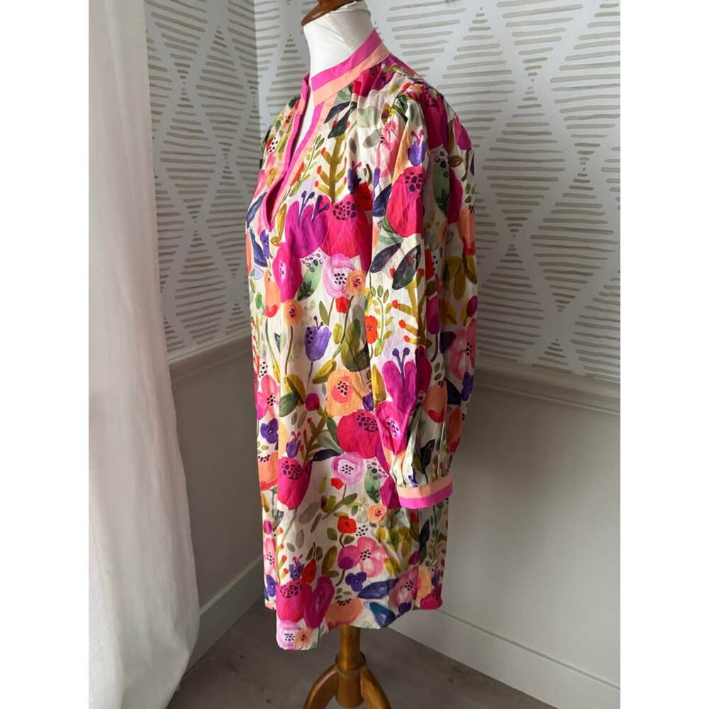 Floral Pink V-Neck Mini Dress - Picture 4 of 9